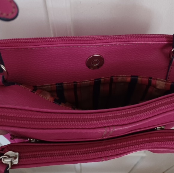 Tignanello crossbody pink leather bag - Picture 9 of 12